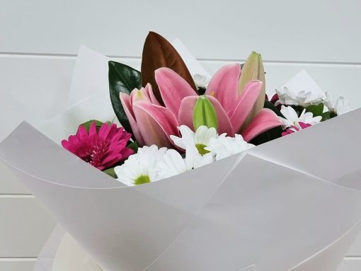 Beautiful Bouquet - Image 3