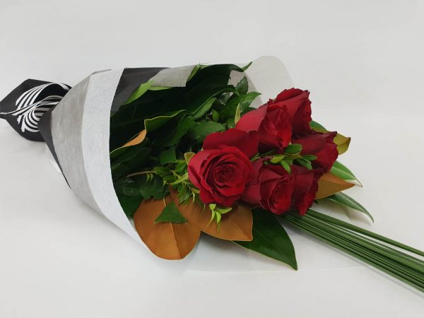 Love Story Valentines Day Roses