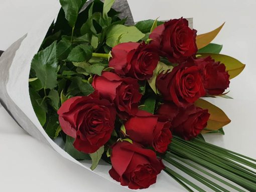 Truly Madly Deeply Valentines Day Roses