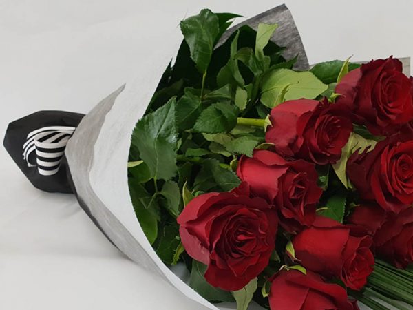 Truly Madly Deeply Valentines Day Roses